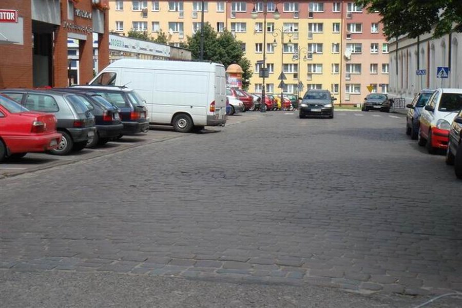 rynek staromiejski 15 20140206 1388467360